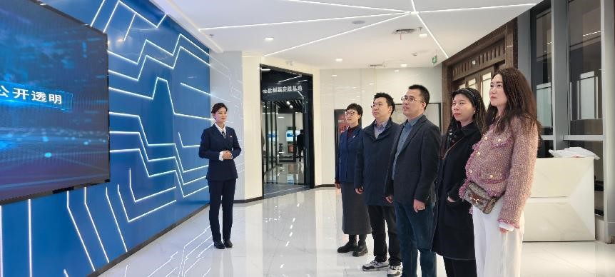 深化院企合作，共推数字技术创新 ——beat365中文官方网站电气学院负责人一行到丝路创远（甘肃）科技有限公司调研
