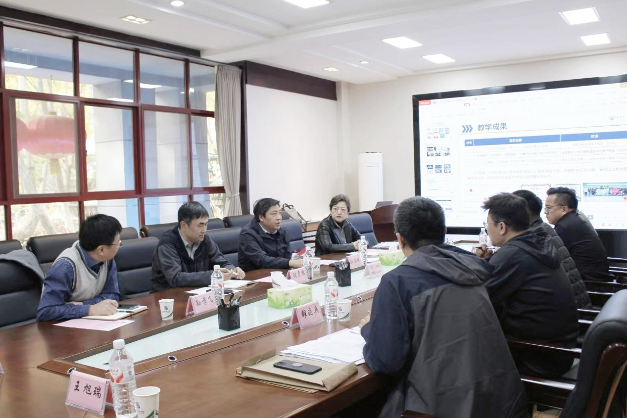 beat365中文官方网站交通运输学院赴西安交通大学 开展专业建设调研