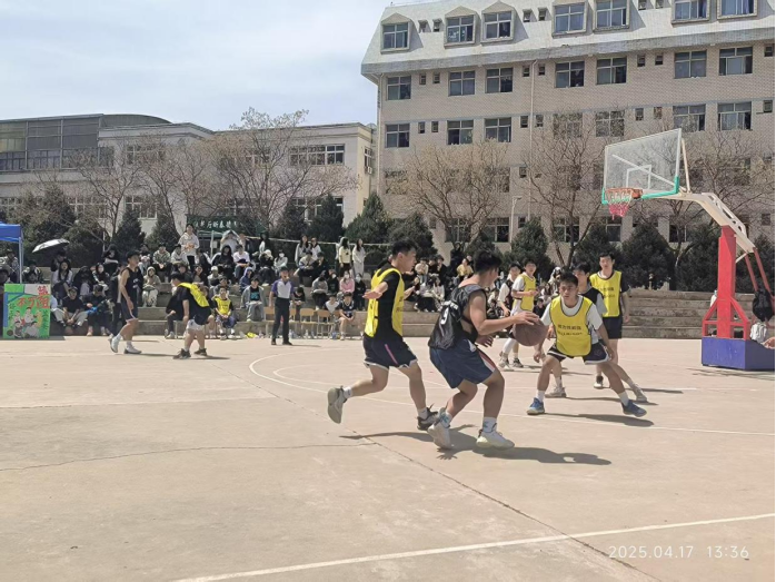 信息科学与工程学院“信工杯”篮球赛决赛暨闭幕式