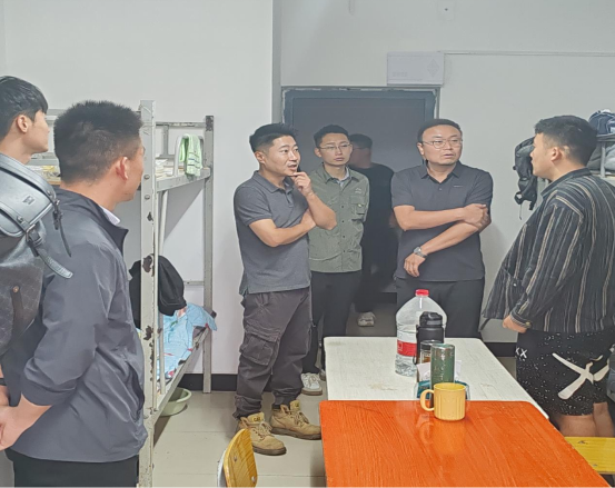 心系学子 温暖常在