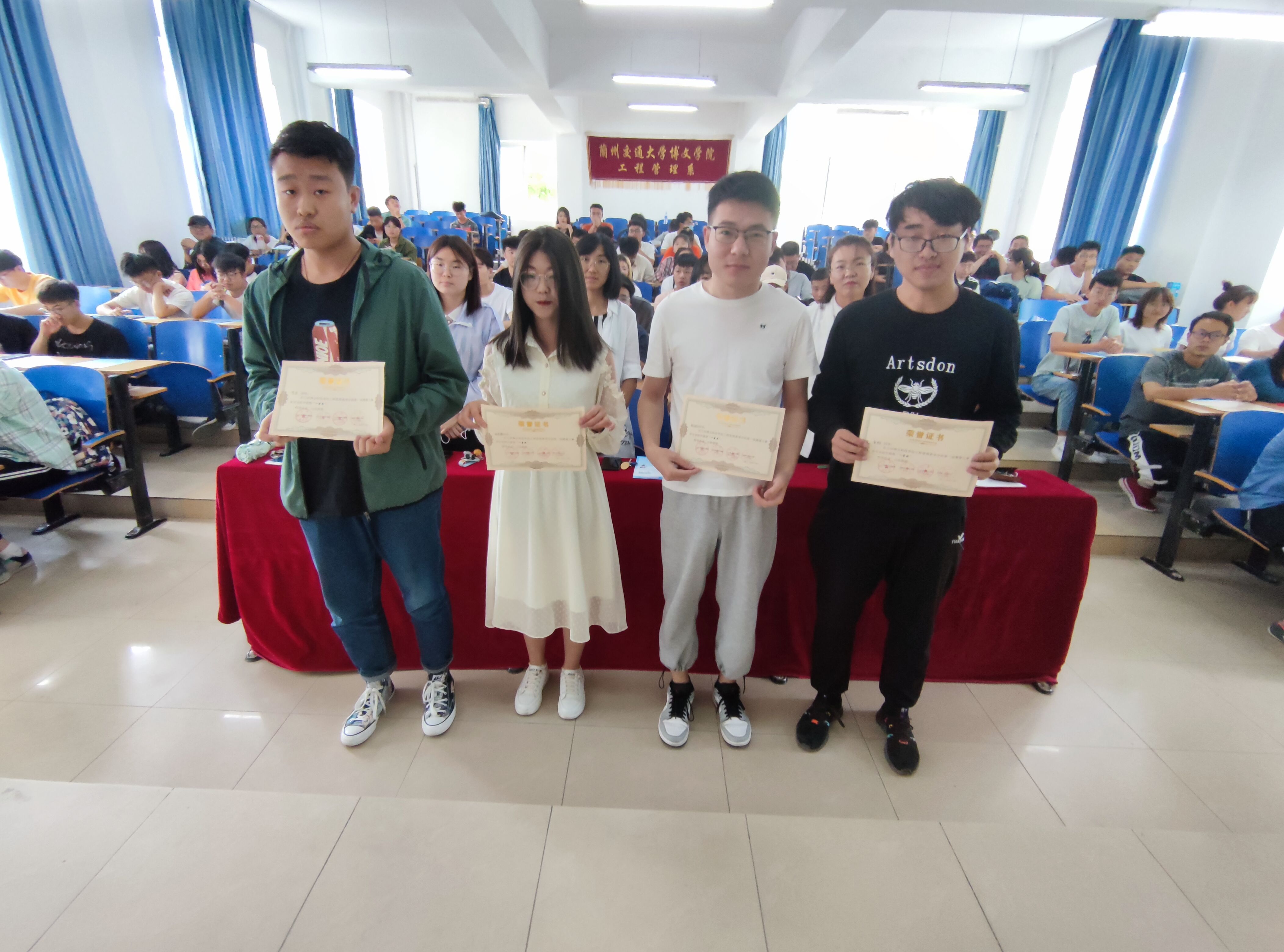 工程管理系顺利举办beat365中文官方网站第一届测量技能大赛