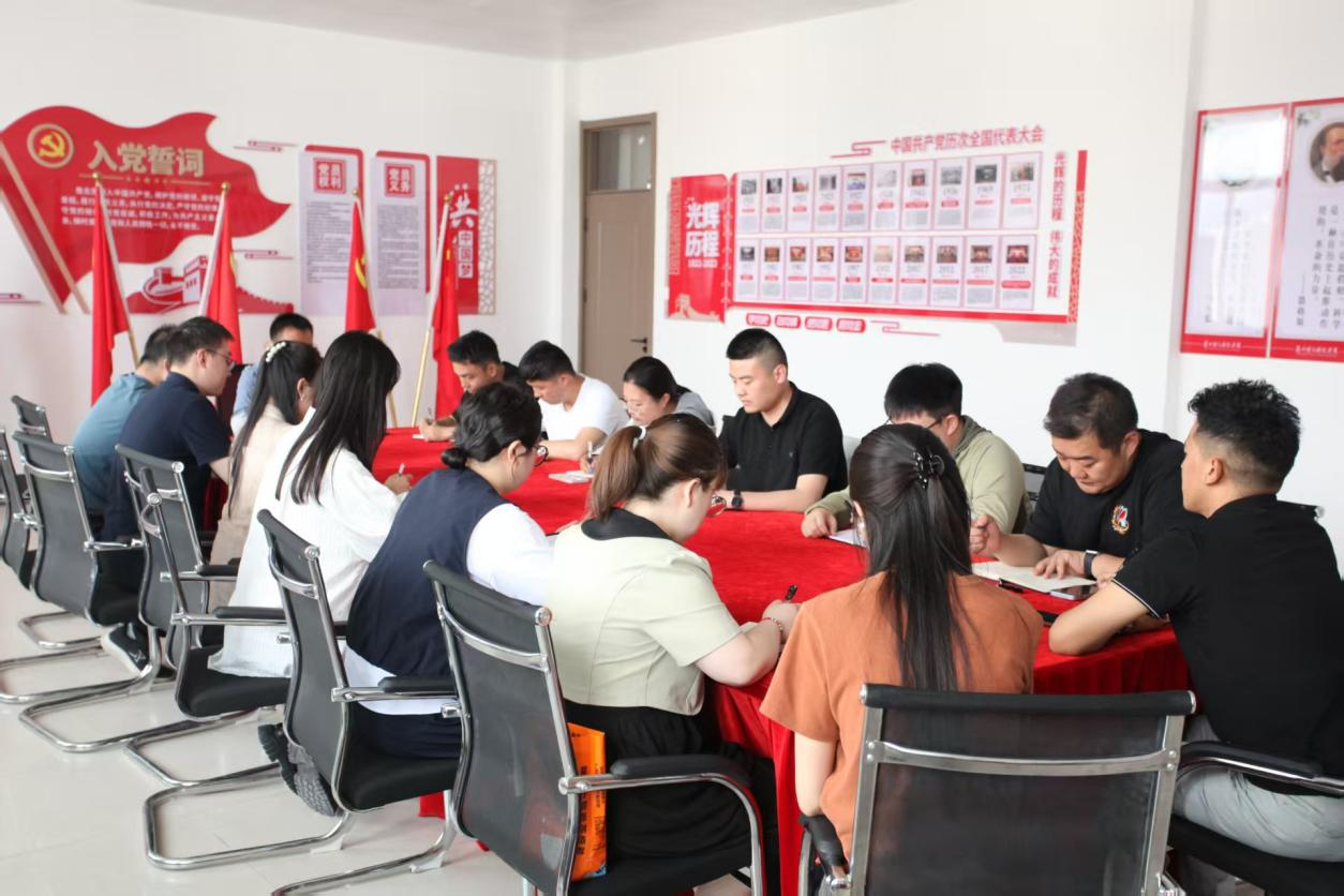 2025届毕业生离校工作部署会